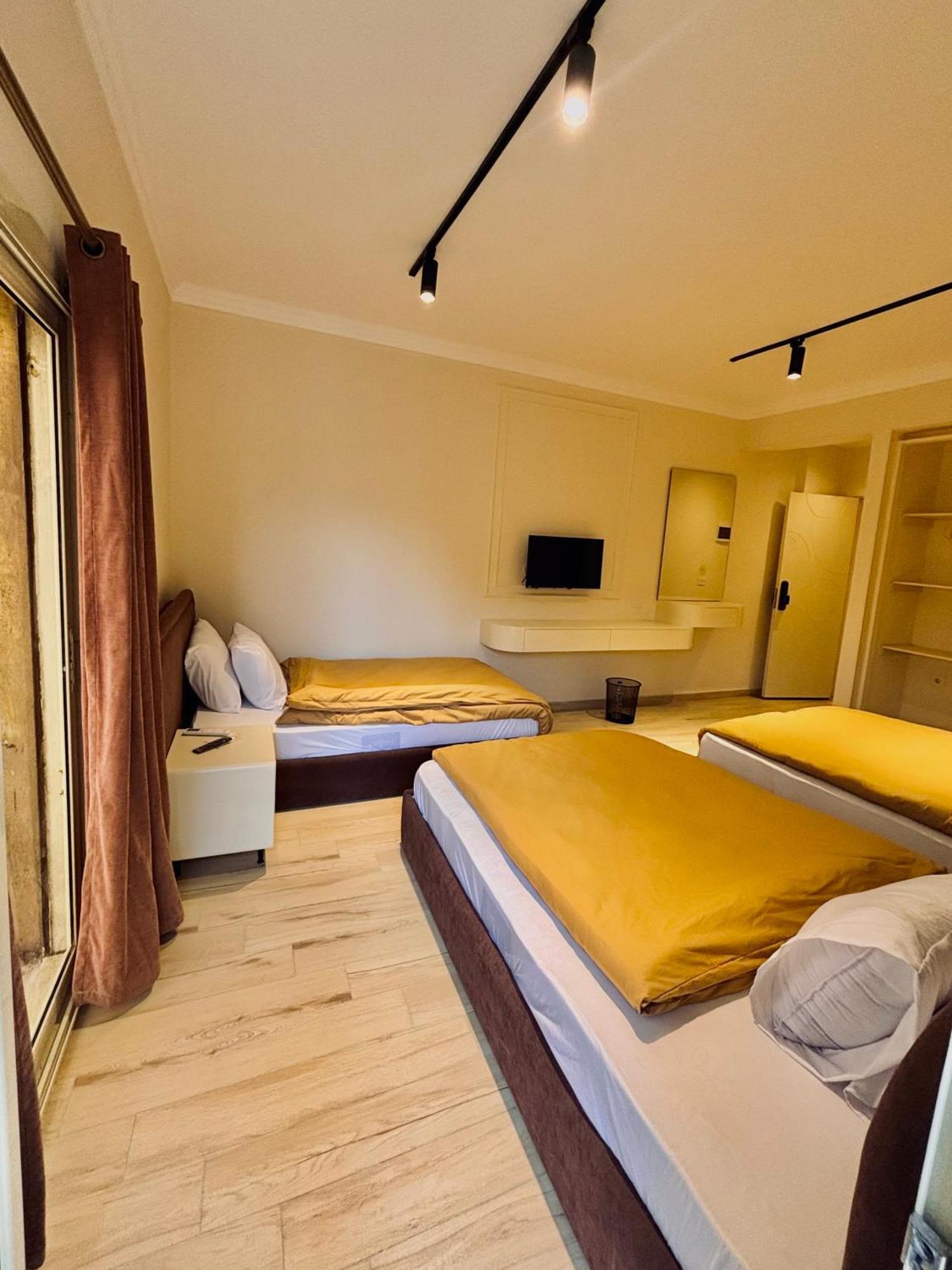 Hostel Calma Downtown Cairo