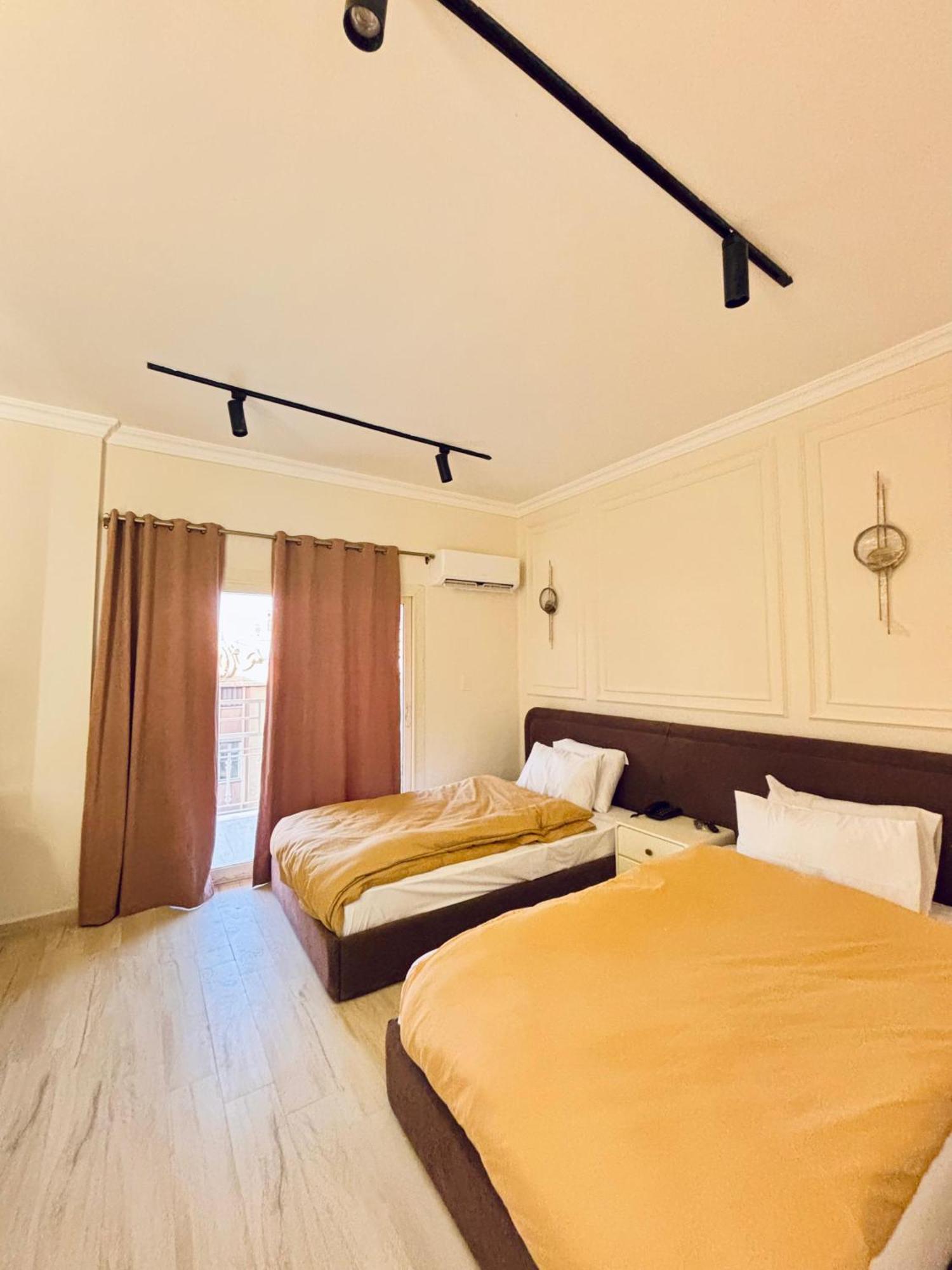 Hostel Calma Downtown