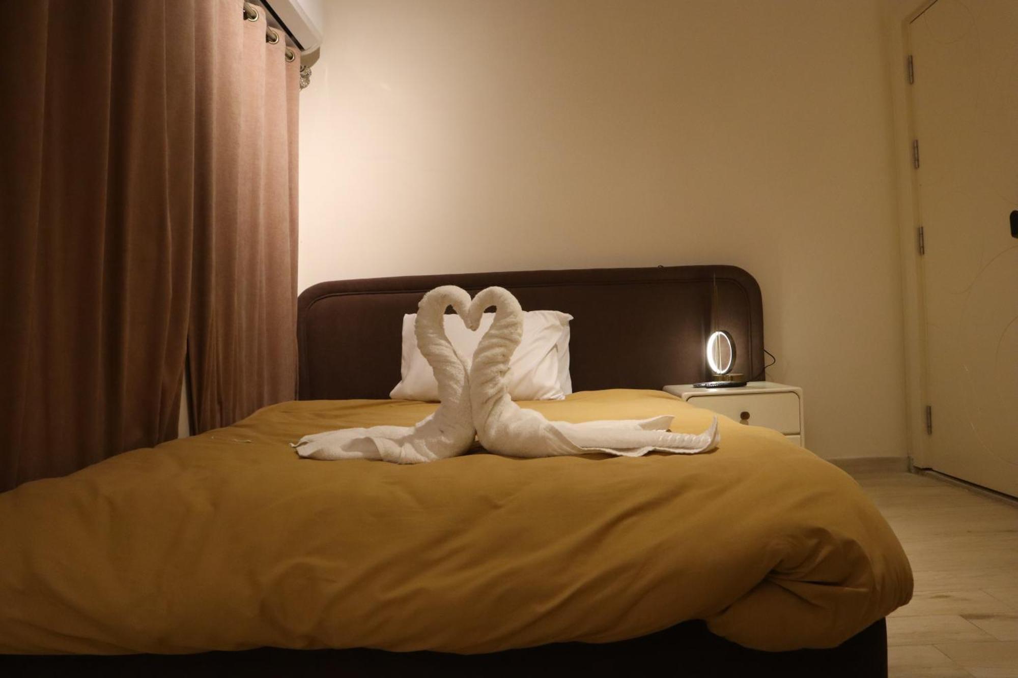 Calma Downtown Hostel Cairo
