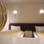Calma Hotel Downtown